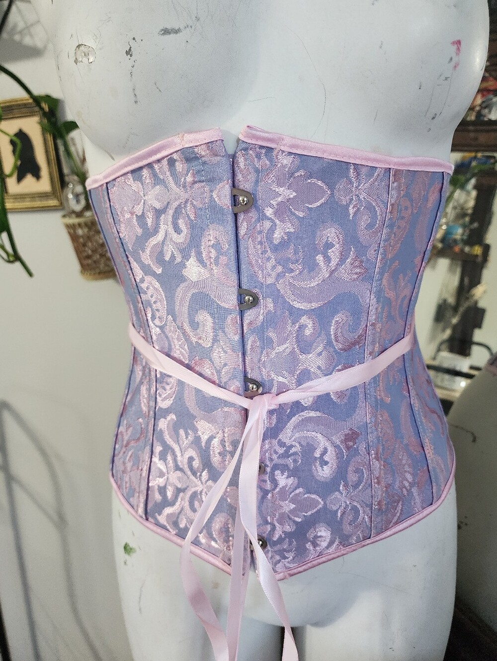 Princess Corset - Picture 4 of 7